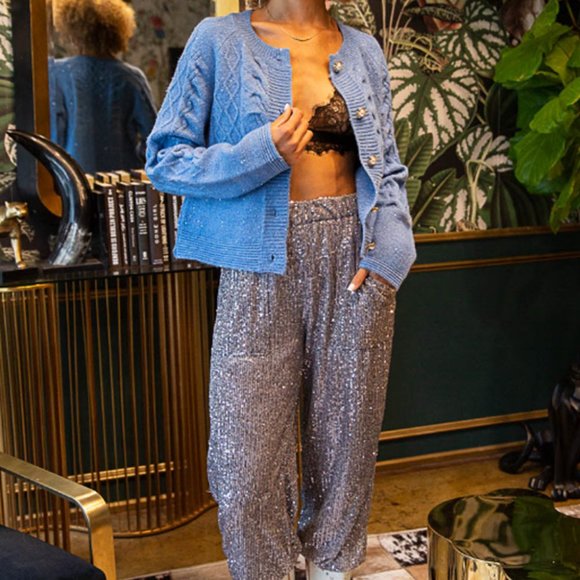 Gift this Blue Twilight sweater with exquisite design🎁🌲🌲🎅 - Picture 3 of 9